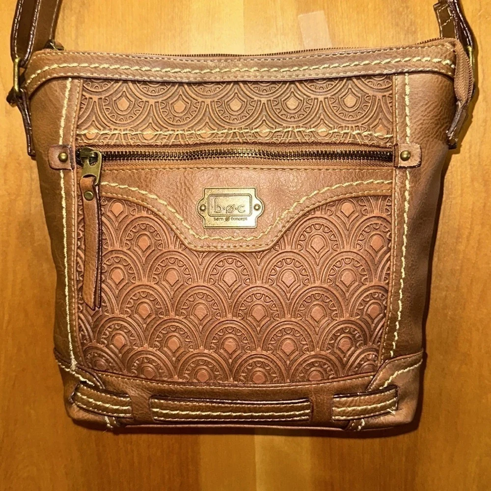 B o c Crossbody bag